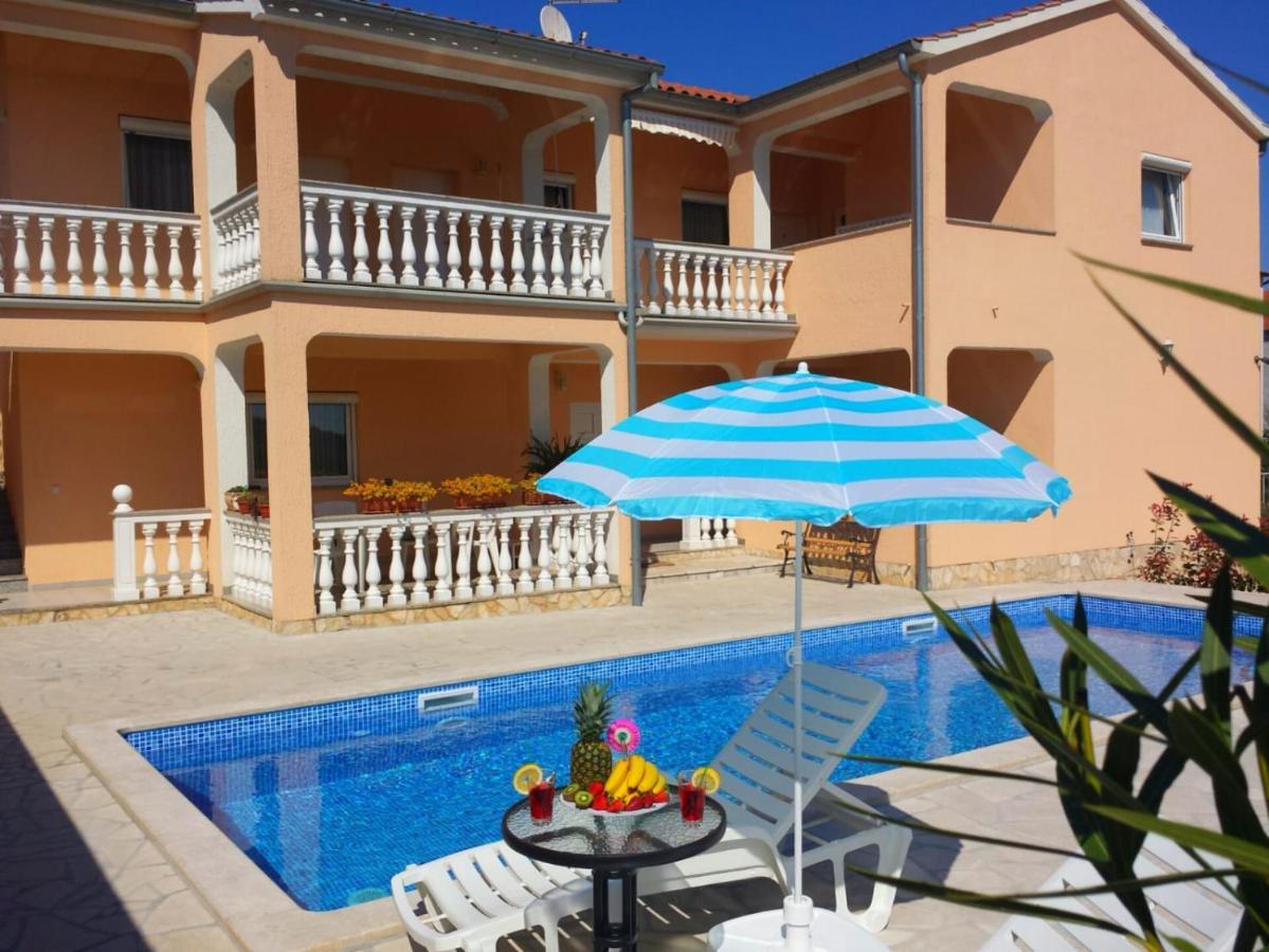 Ferienwohnung Haus Delphin Poreč Exterior foto