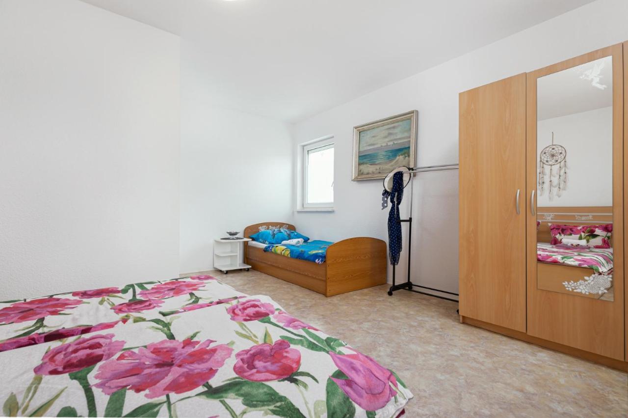 Ferienwohnung Haus Delphin Poreč Exterior foto